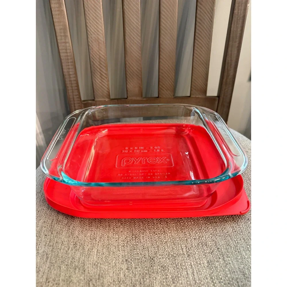 Pyrex vintage glass